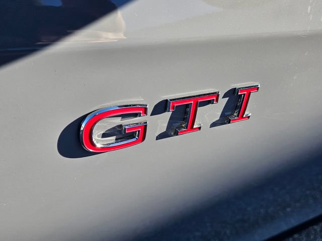 New 2026 Volkswagen GTI SE FWD image 17