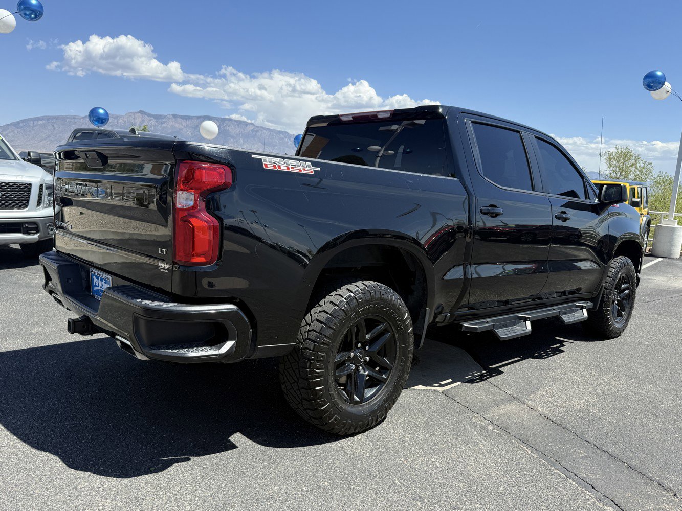 Used 2020 Chevrolet Silverado 1500 LT Trail Boss AWD/4WD image 5