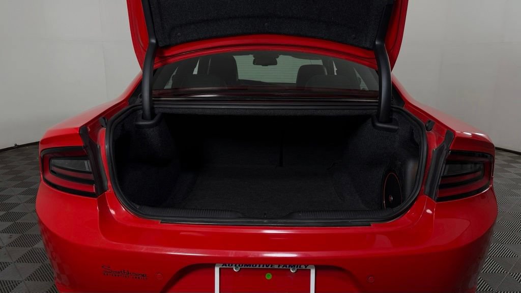 Used 2018 Dodge Charger GT AWD/4WD image 11