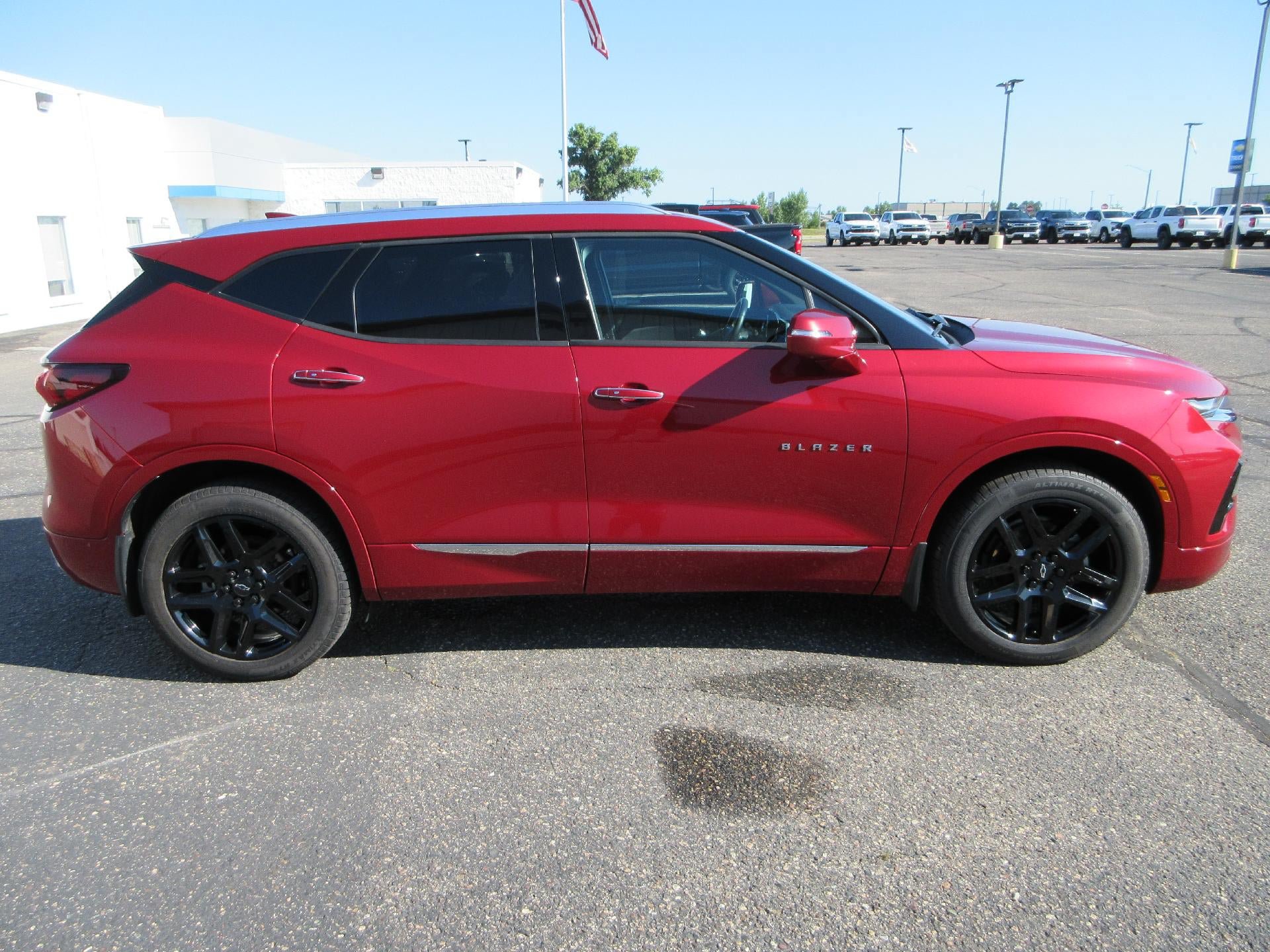Certified 2020 Chevrolet Blazer Premier w/ Driver Confidence II Package AWD/4WD image 4