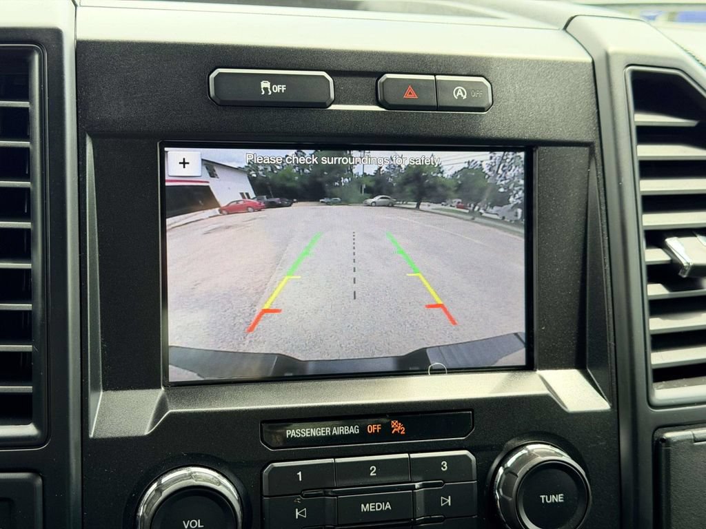 Used 2019 Ford F150 XL w/ Equipment Group 101A Mid AWD/4WD image 4