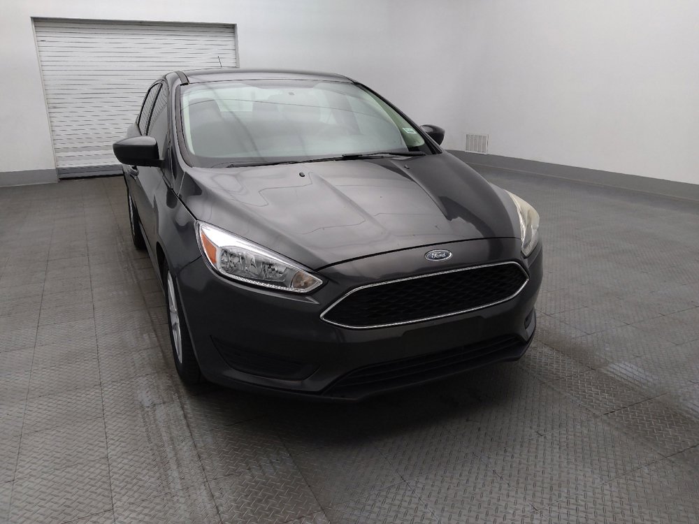 Used 2018 Ford Focus SE FWD image 14