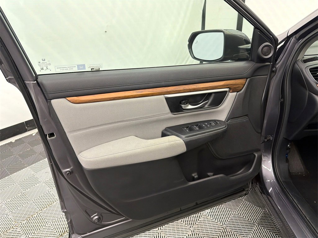 Used 2018 Honda CR-V EX image 11
