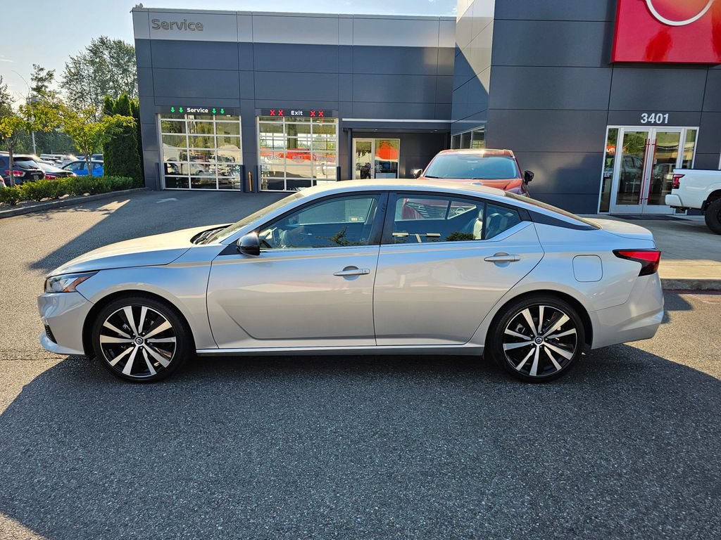 Used 2022 Nissan Altima 2.5 SR FWD image 8