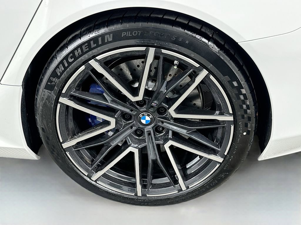New 2026 BMW M5 w/ Executive Package image 23