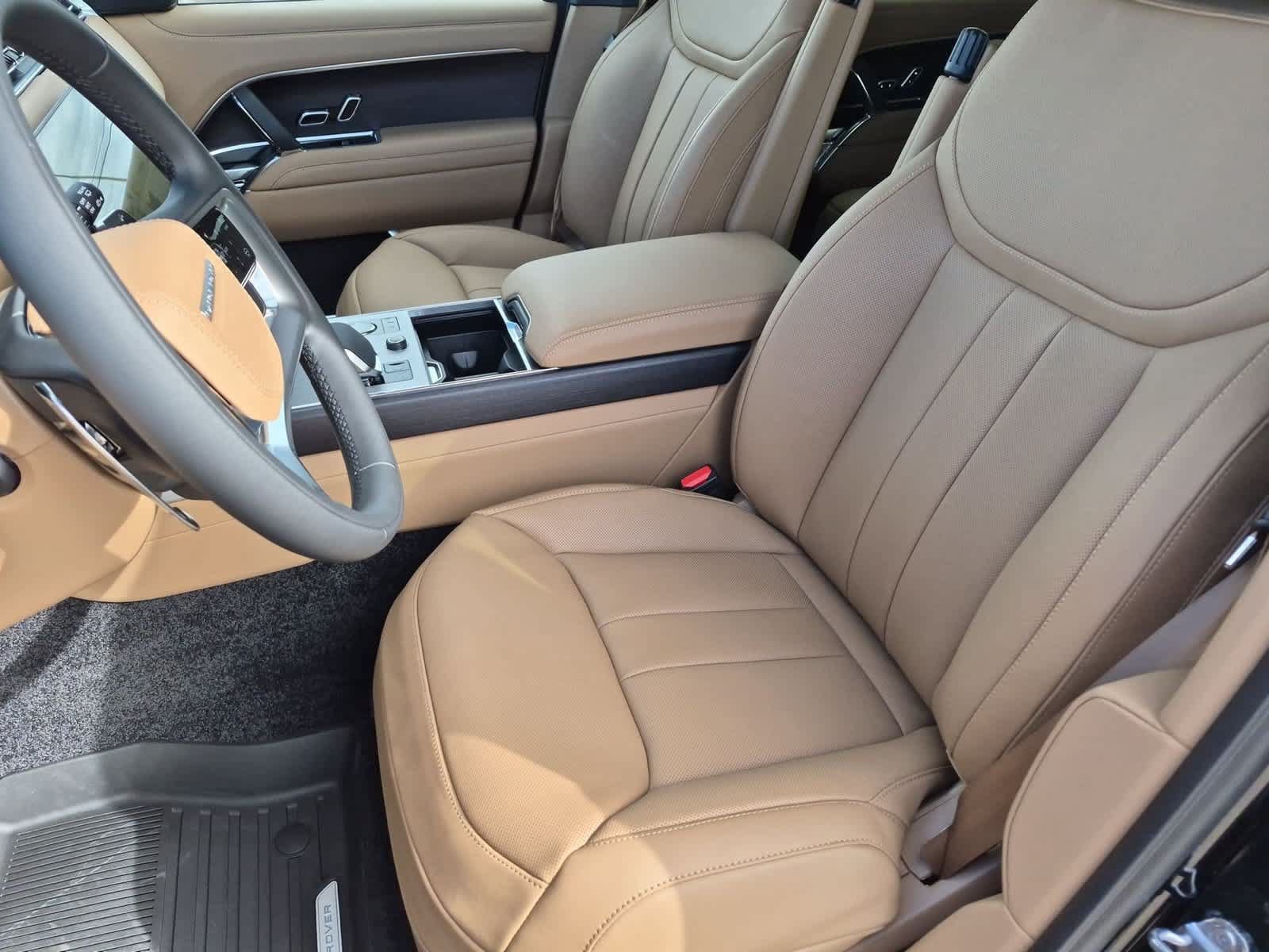 New 2027 Land Rover Range Rover Long Wheelbase SE AWD/4WD image 15