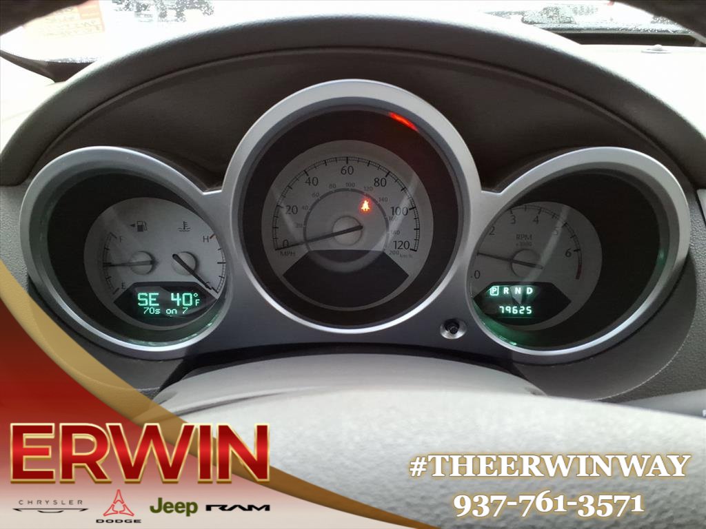 Used 2009 Chrysler Sebring Touring w/ Special Touring Group image 16