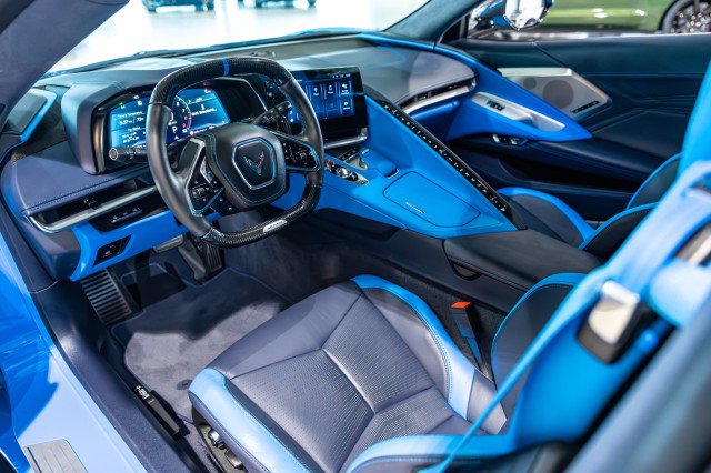 Used 2024 Chevrolet Corvette Z06 w/ Z07 Performance Package RWD image 39