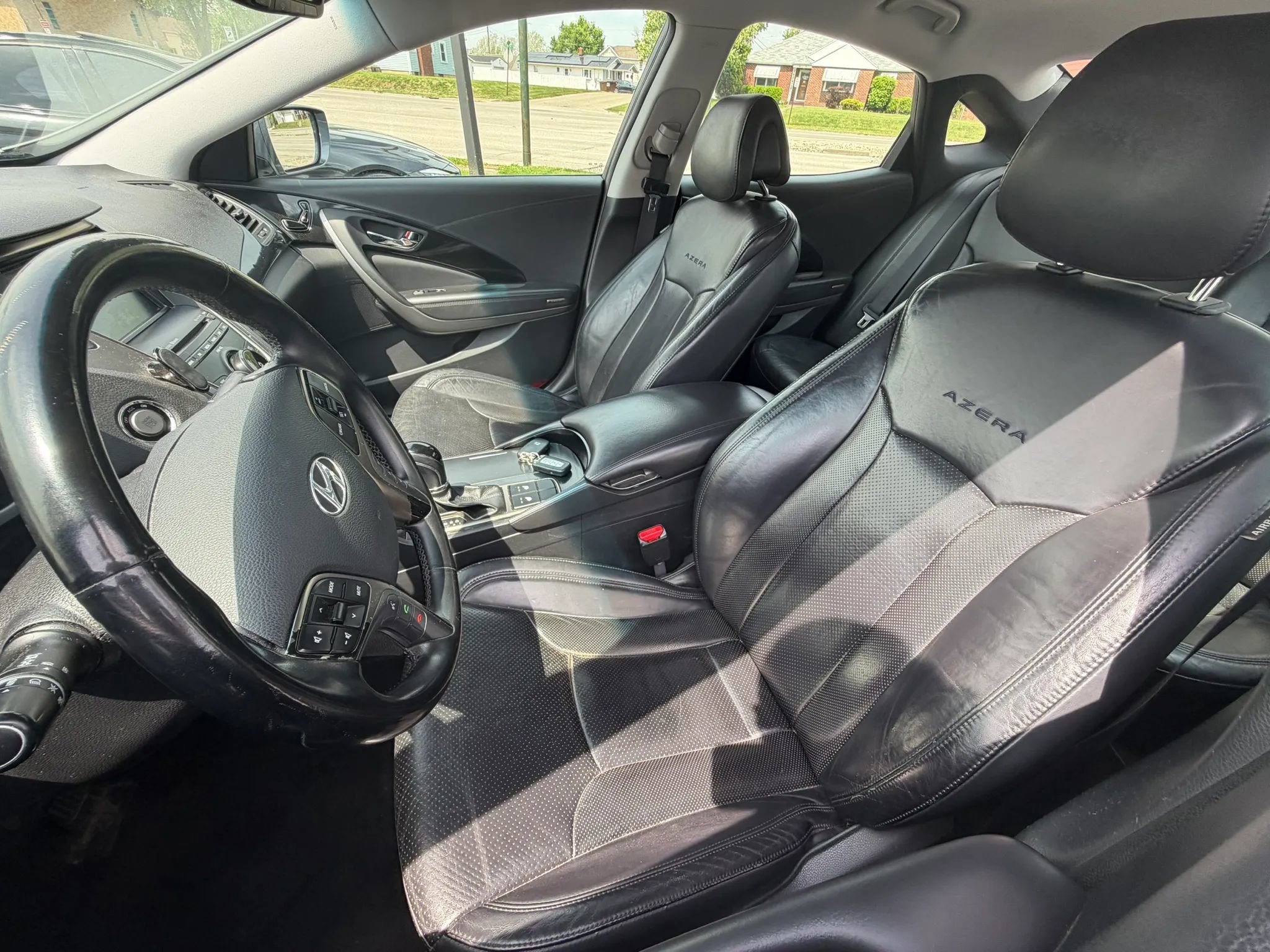 Used 2013 Hyundai Azera FWD image 13