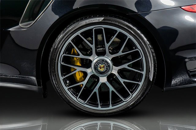 Used 2016 Porsche 911 Turbo image 17