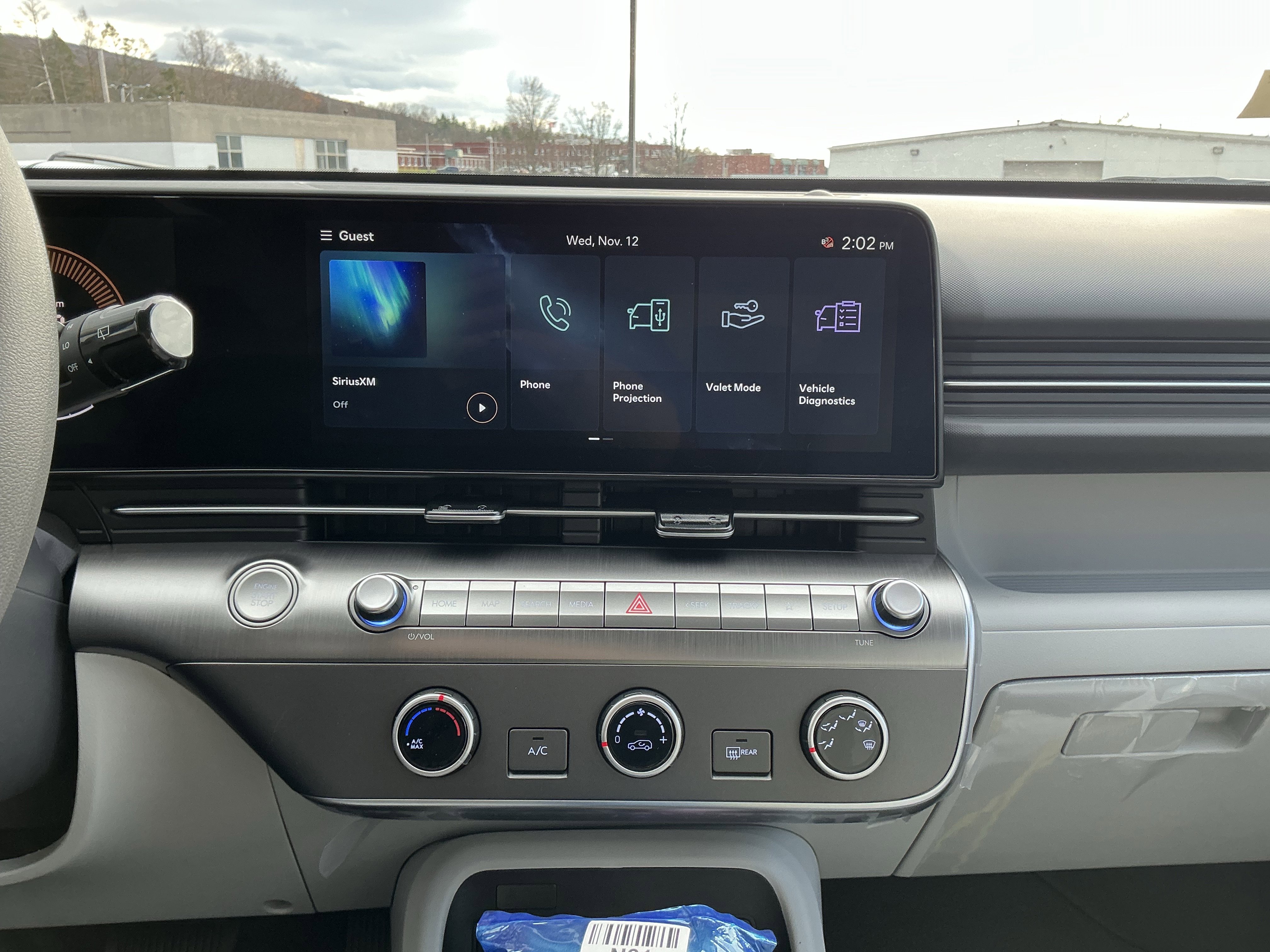 New 2026 Hyundai Kona SE image 19