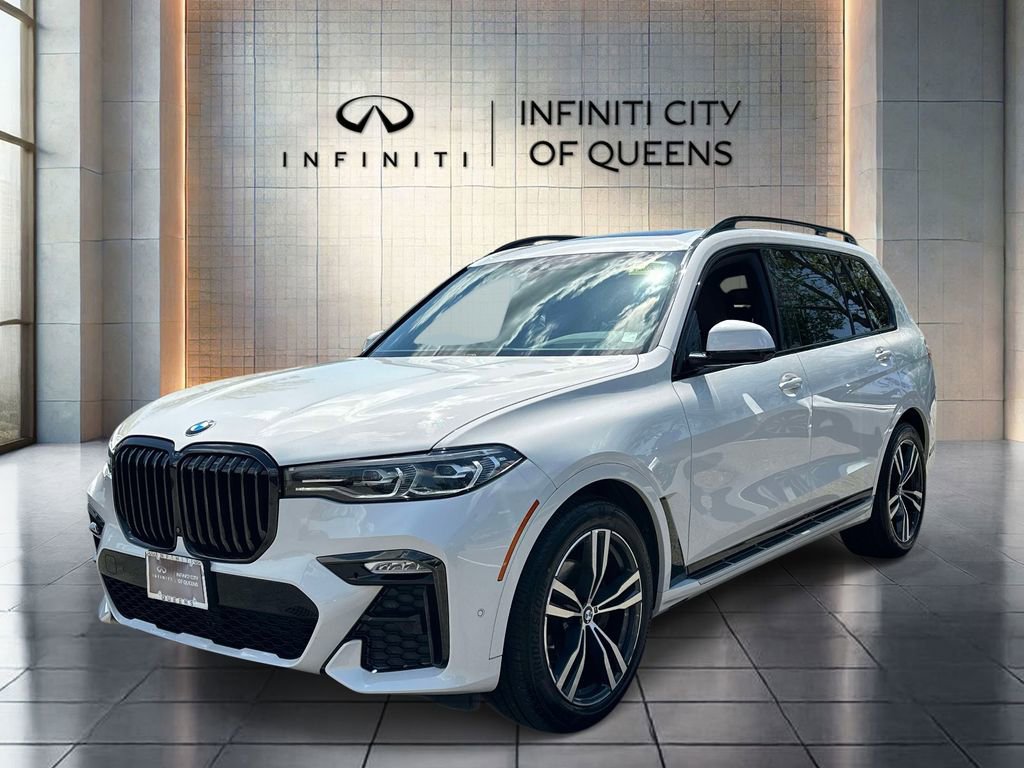 Used 2021 BMW X7 xDrive40i w/ M Sport Package AWD/4WD image 7