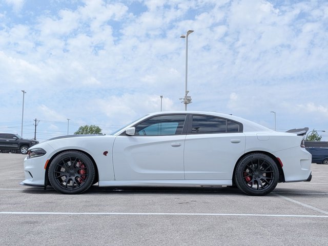 Used 2018 Dodge Charger SRT Hellcat w/ Harman/Kardon Audio Group RWD image 8