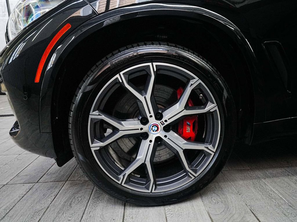 Used 2023 BMW X5 M50i w/ Executive Package AWD/4WD image 9
