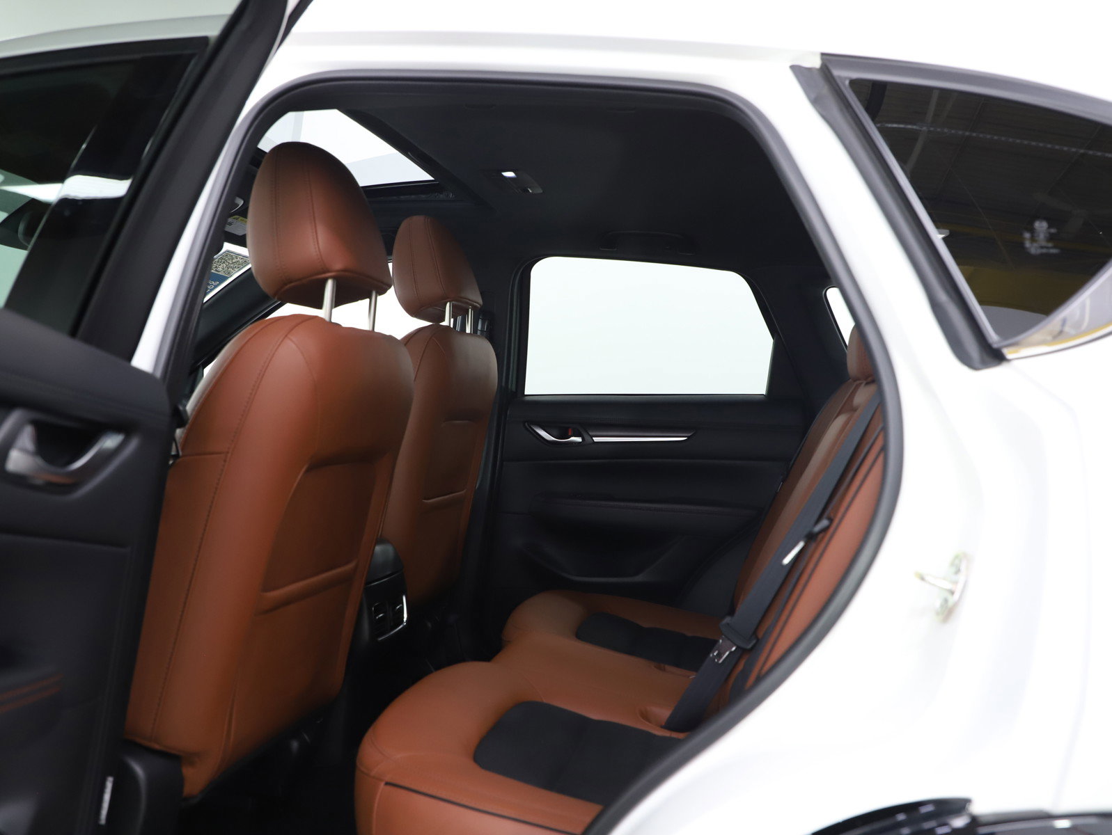 Used 2024 MAZDA CX-5 Carbon Edition image 18