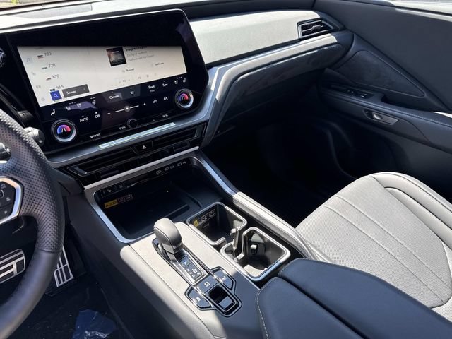 New 2026 Lexus TX 500h AWD image 26