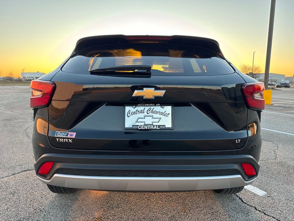 Used 2024 Chevrolet Trax LT image 5