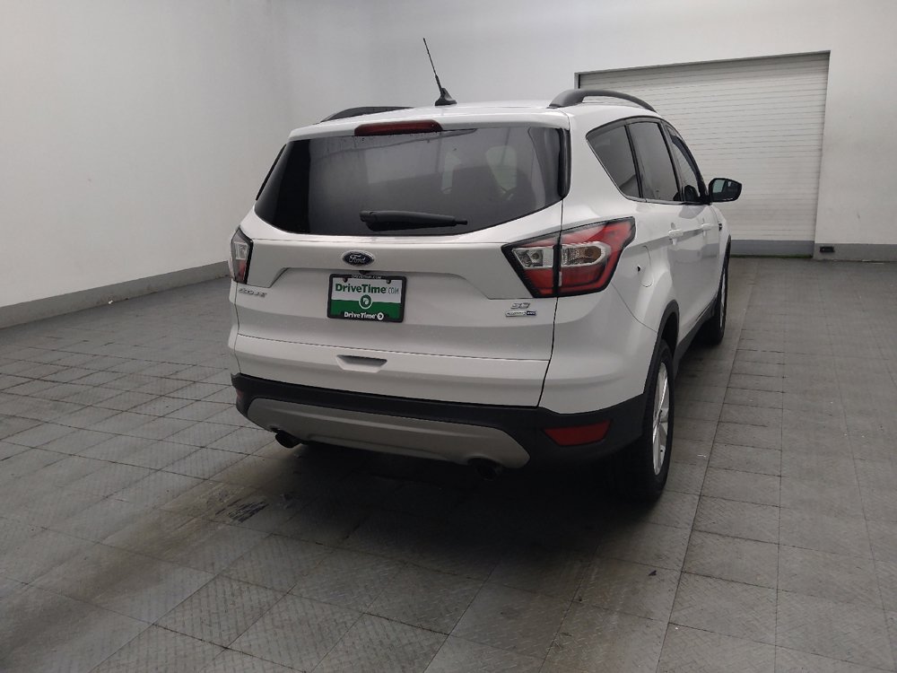 Used 2018 Ford Escape SE w/ SE Sync 3 Package AWD/4WD image 9
