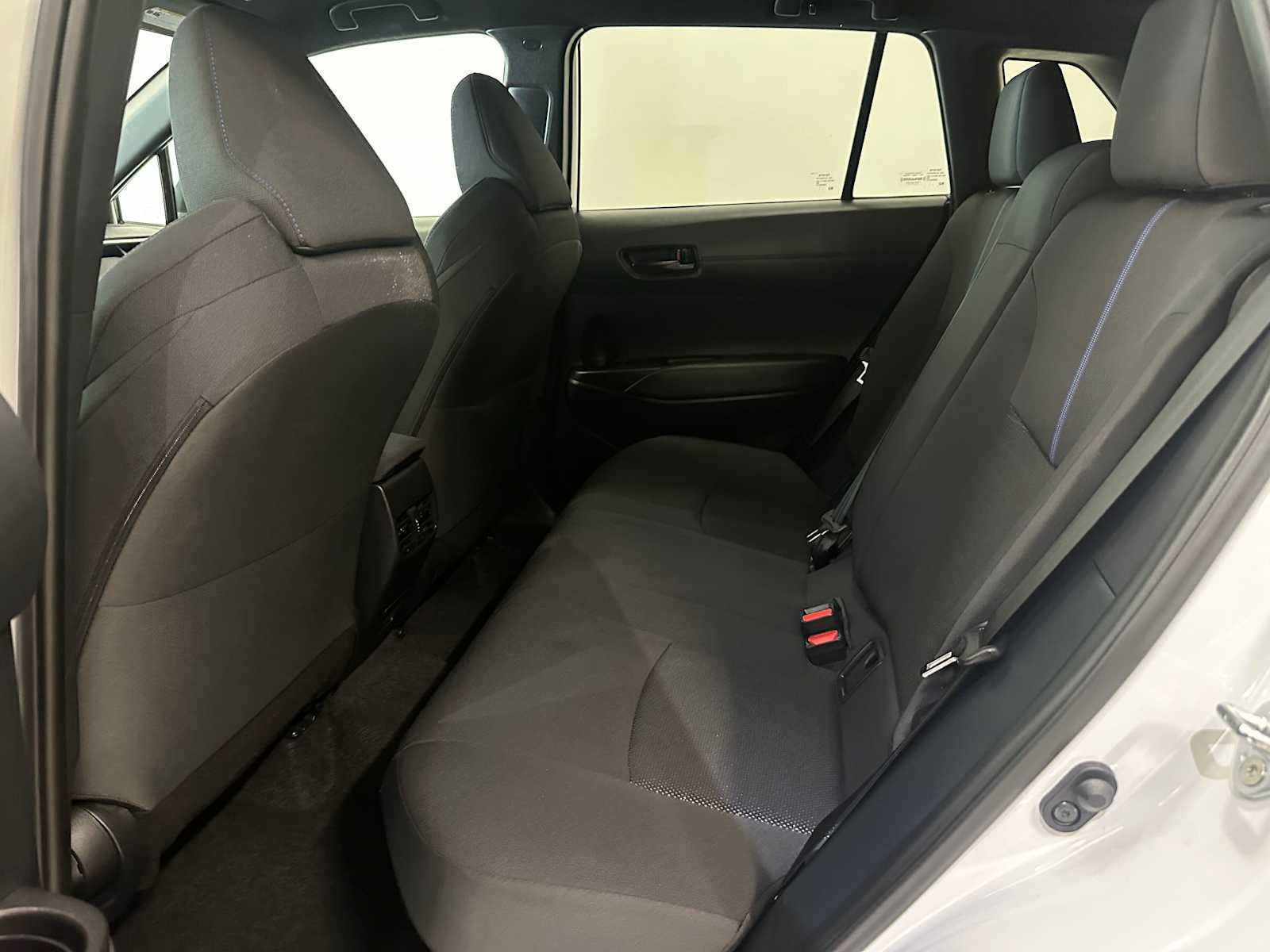 Used 2024 Toyota Corolla Cross AWD Hybrid image 23