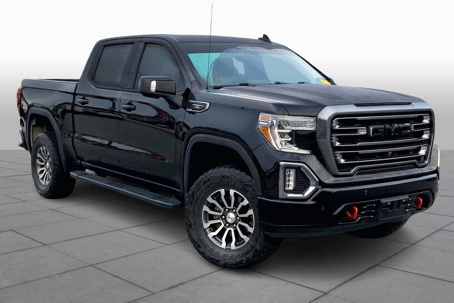 Used 2020 GMC Sierra 1500 AT4 w/ AT4 Premium Package image 3