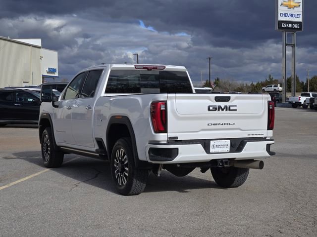 Used 2025 GMC Sierra 2500 Denali Ultimate image 5