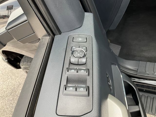 Used 2022 Ford F250 Lariat image 8