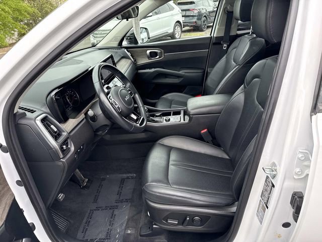 Used 2023 Kia Sorento S w/ Panoramic Sunroof Package image 14