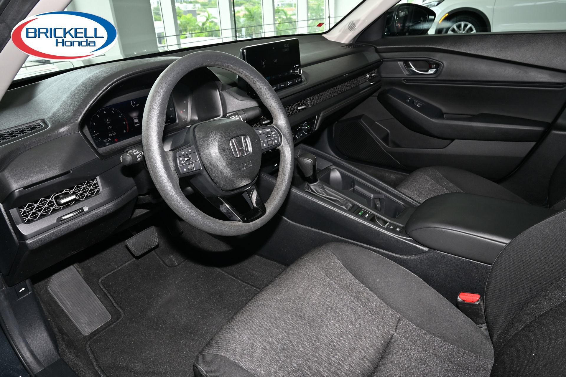 Used 2025 Honda Accord SE image 6