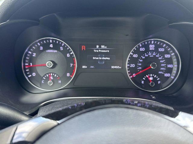 Used 2023 Kia Forte LXS w/ LXS Technology Package FWD image 24