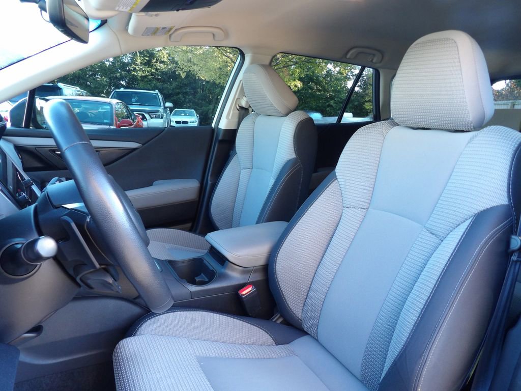 Used 2021 Subaru Outback Premium image 13