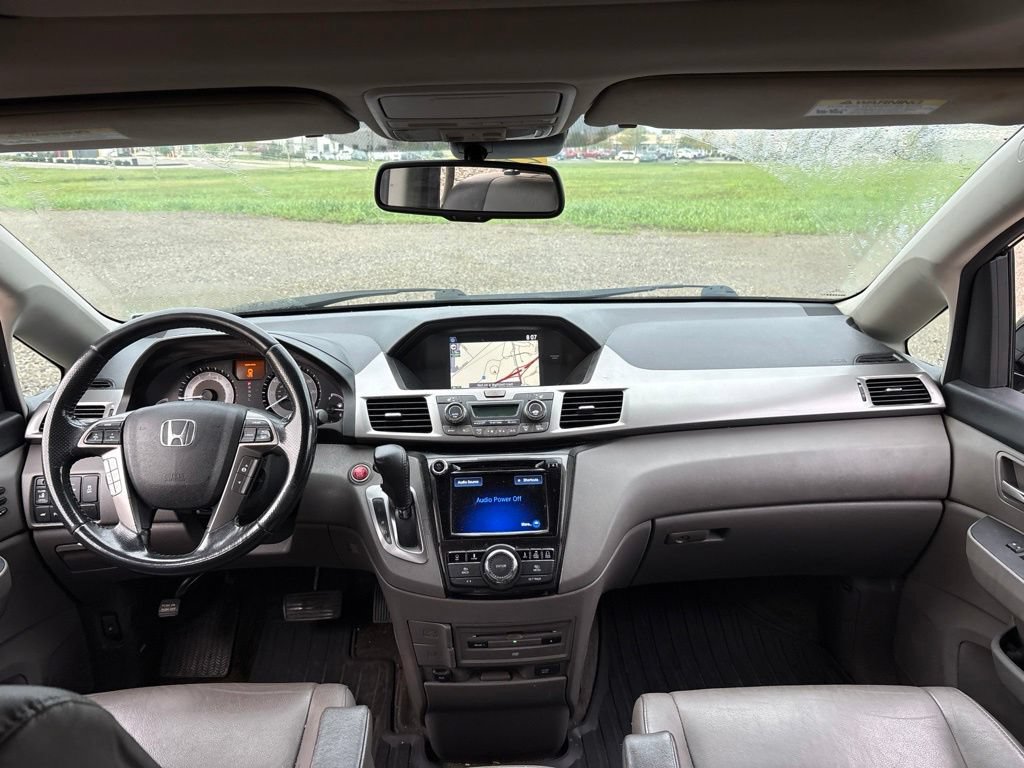 Used 2016 Honda Odyssey Touring Elite image 20