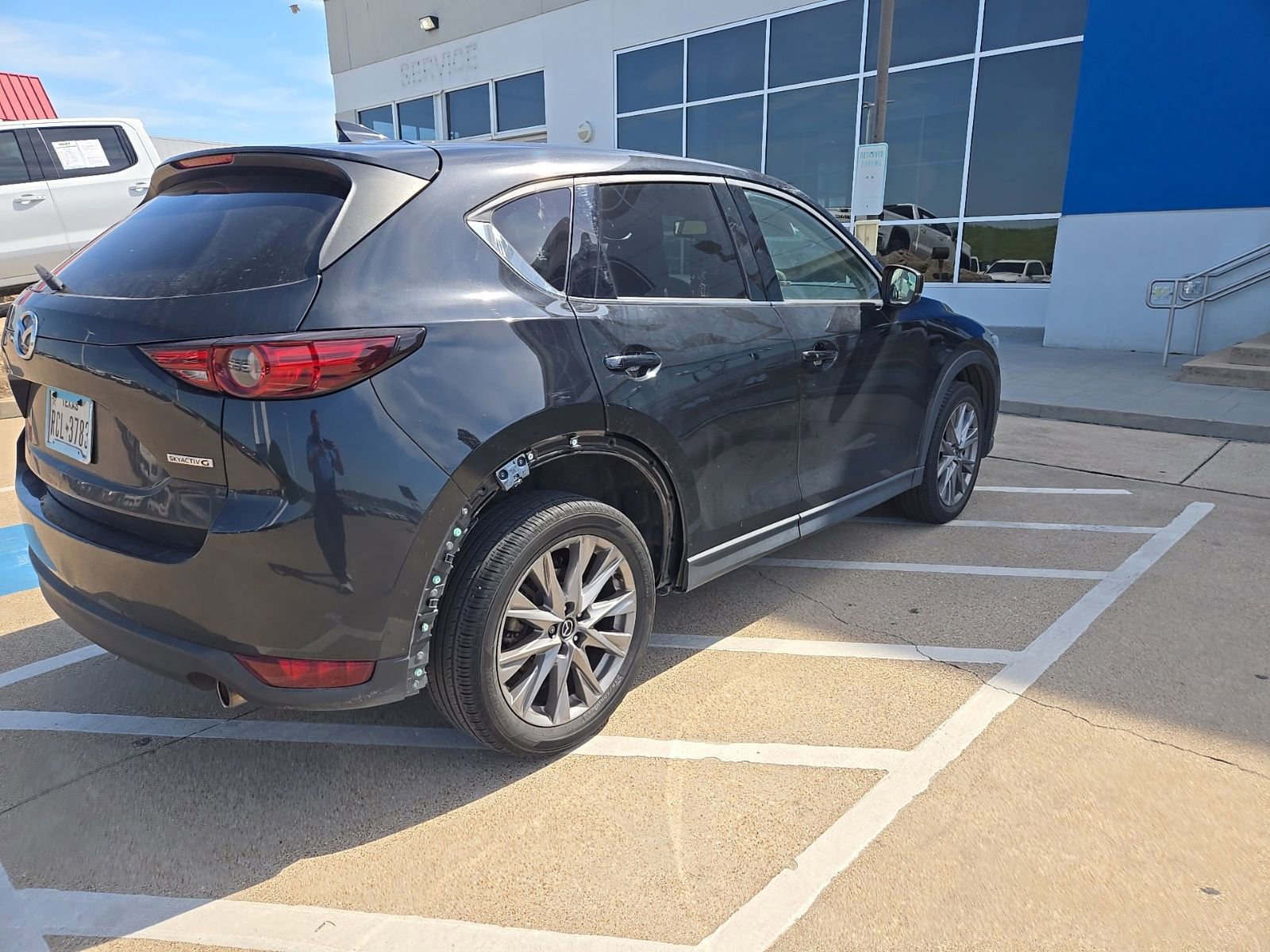 Used 2021 MAZDA CX-5 Grand Touring FWD image 11