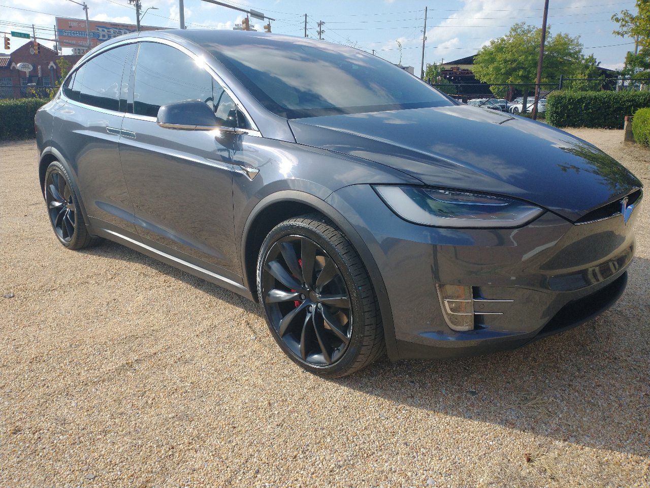 Used 2020 Tesla Model X Performance image 25