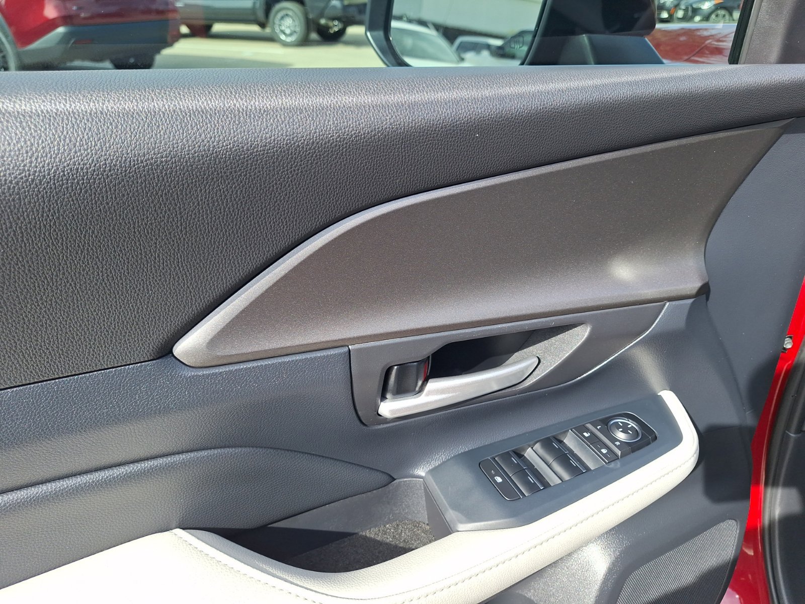 Used 2026 Toyota Grand Highlander FWD image 16