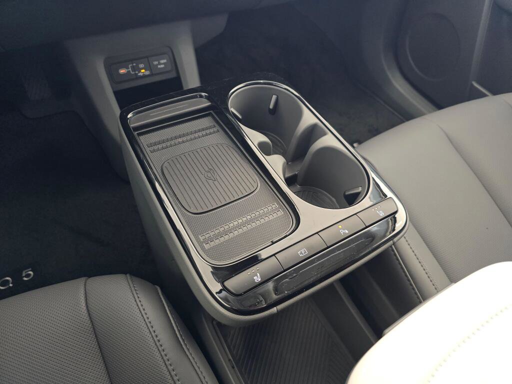 New 2026 Hyundai Ioniq 5 SEL image 33