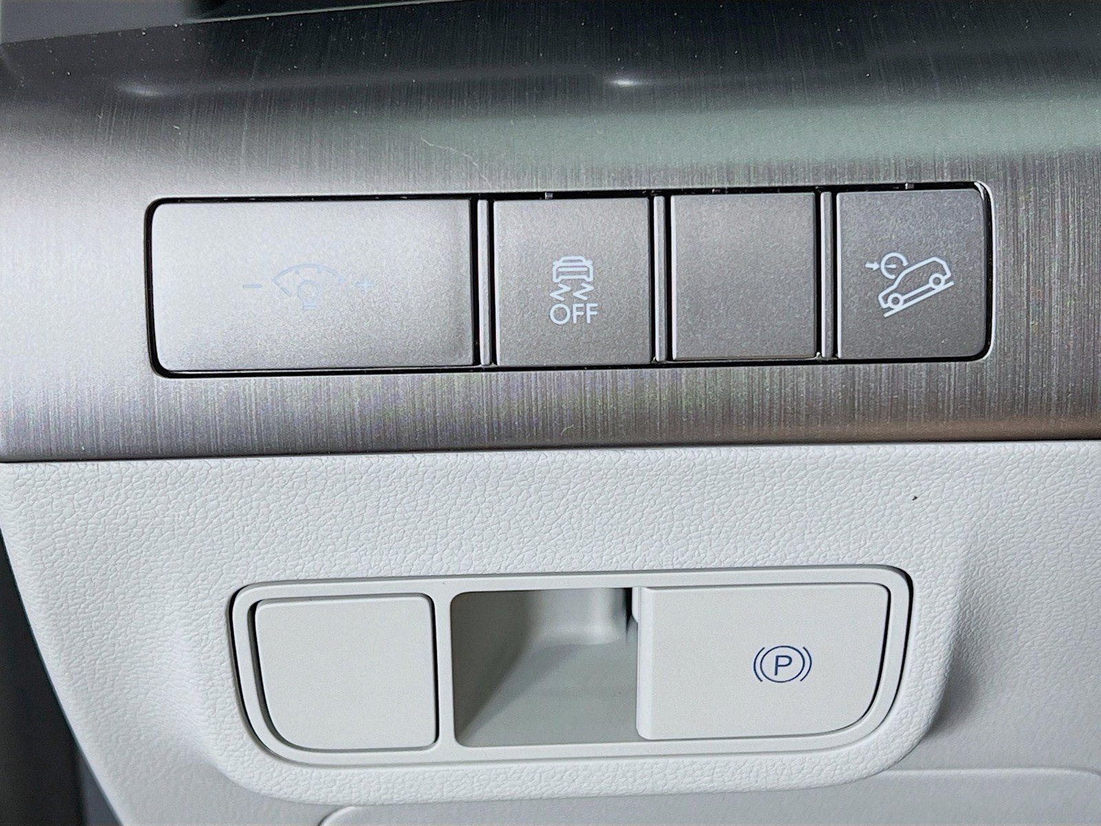 New 2025 Hyundai Kona SEL AWD/4WD image 14