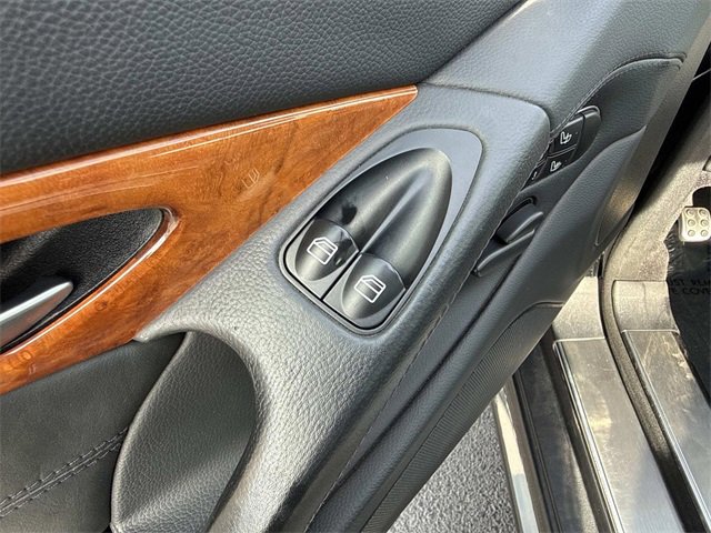 Used 2009 Mercedes-Benz SL 63 AMG image 11