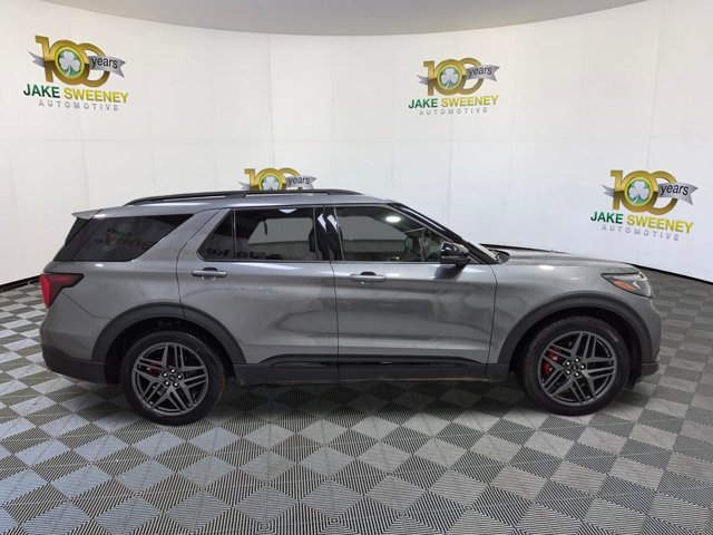 Used 2025 Ford Explorer ST w/ Sun And Sound Package AWD/4WD image 11