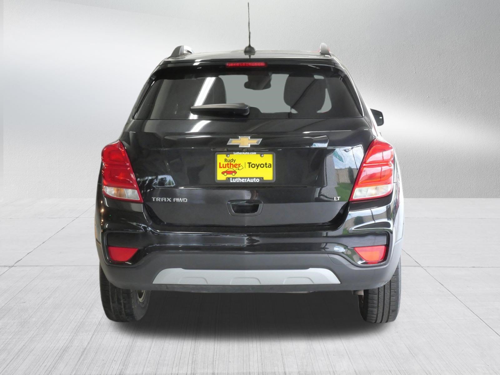 Used 2020 Chevrolet Trax LT w/ LT Convenience Package AWD/4WD image 6
