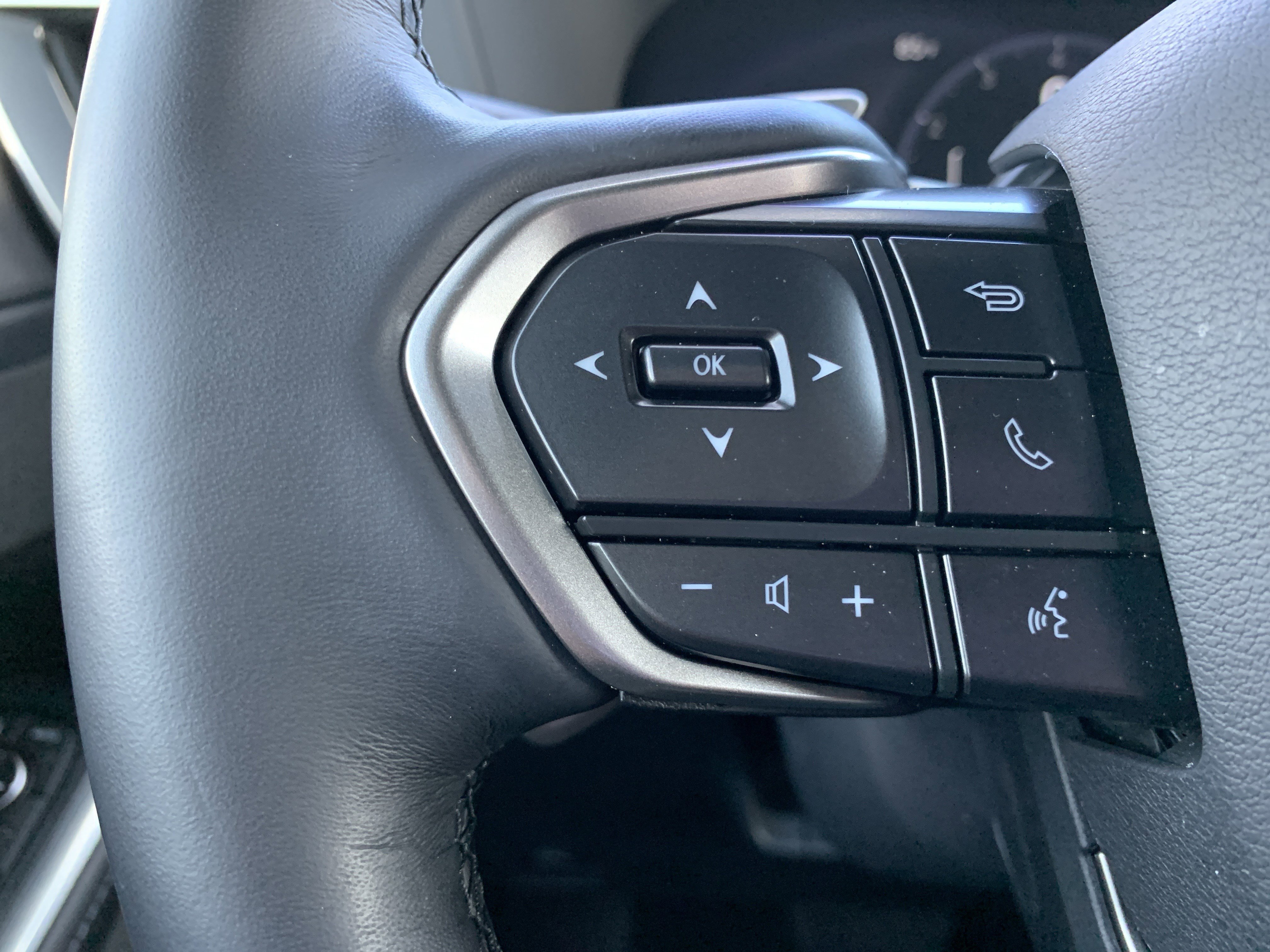 Used 2024 Lexus GX 550 w/ Accessory Package (2T) image 33
