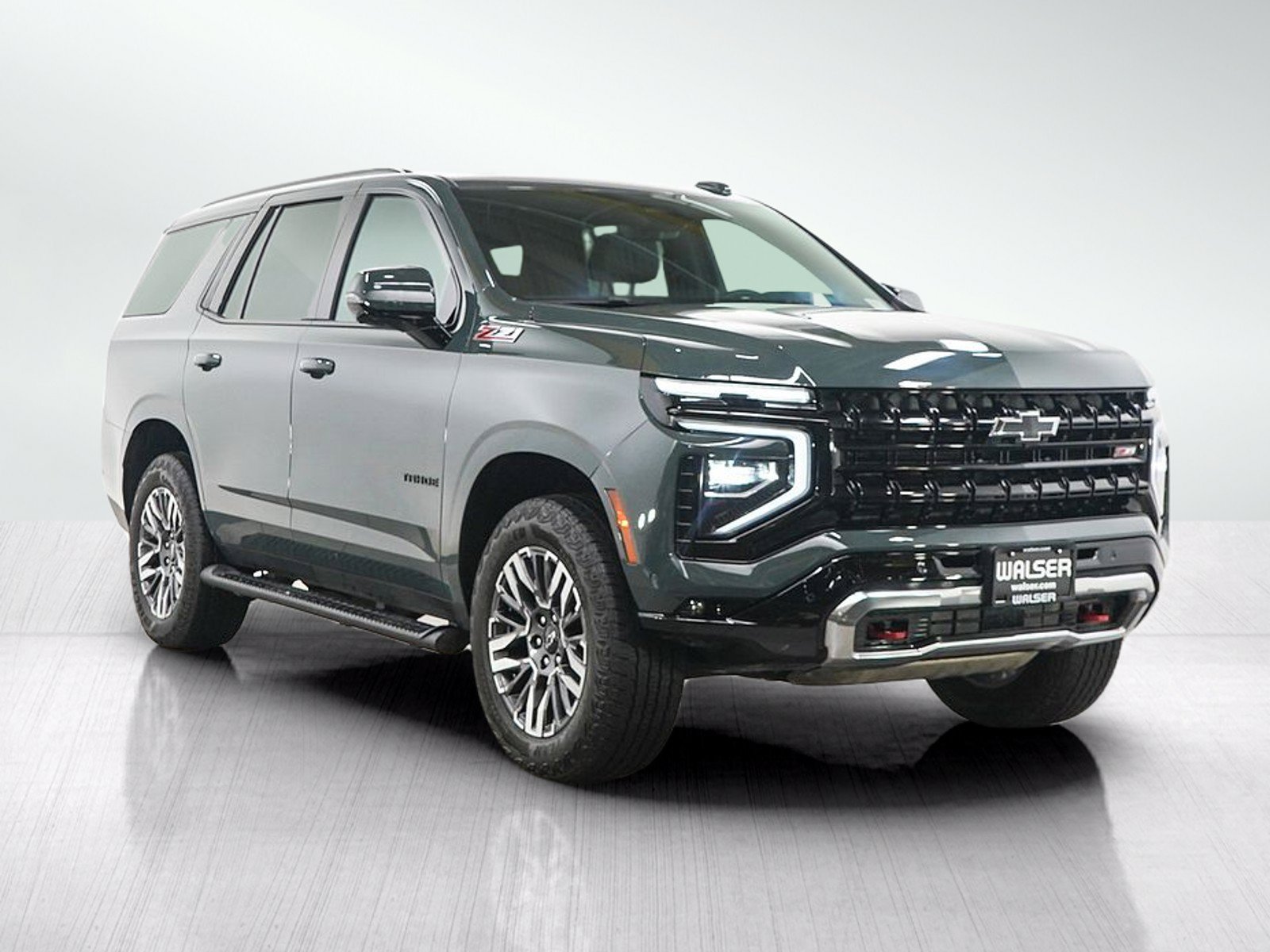 Used 2025 Chevrolet Tahoe Z71 w/ Z71 Off-Road Package AWD/4WD image 7