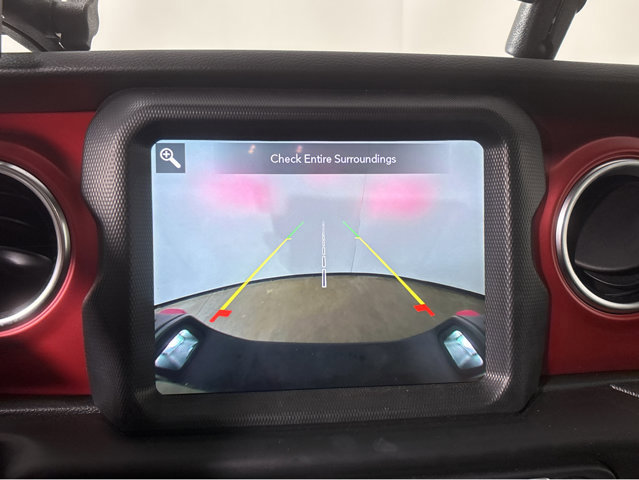 Used 2023 Jeep Gladiator Rubicon w/ Trailer Tow Package image 30