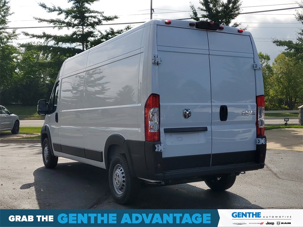 New 2026 RAM ProMaster 2500 image 3