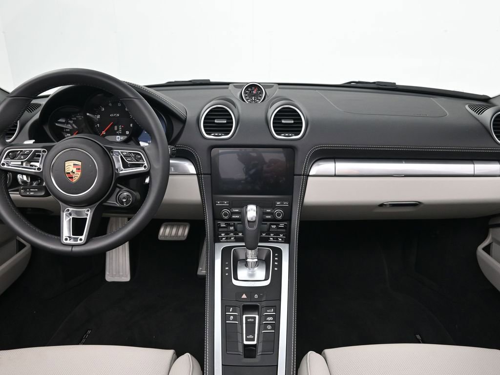 Certified 2025 Porsche 718 Boxster GTS image 6