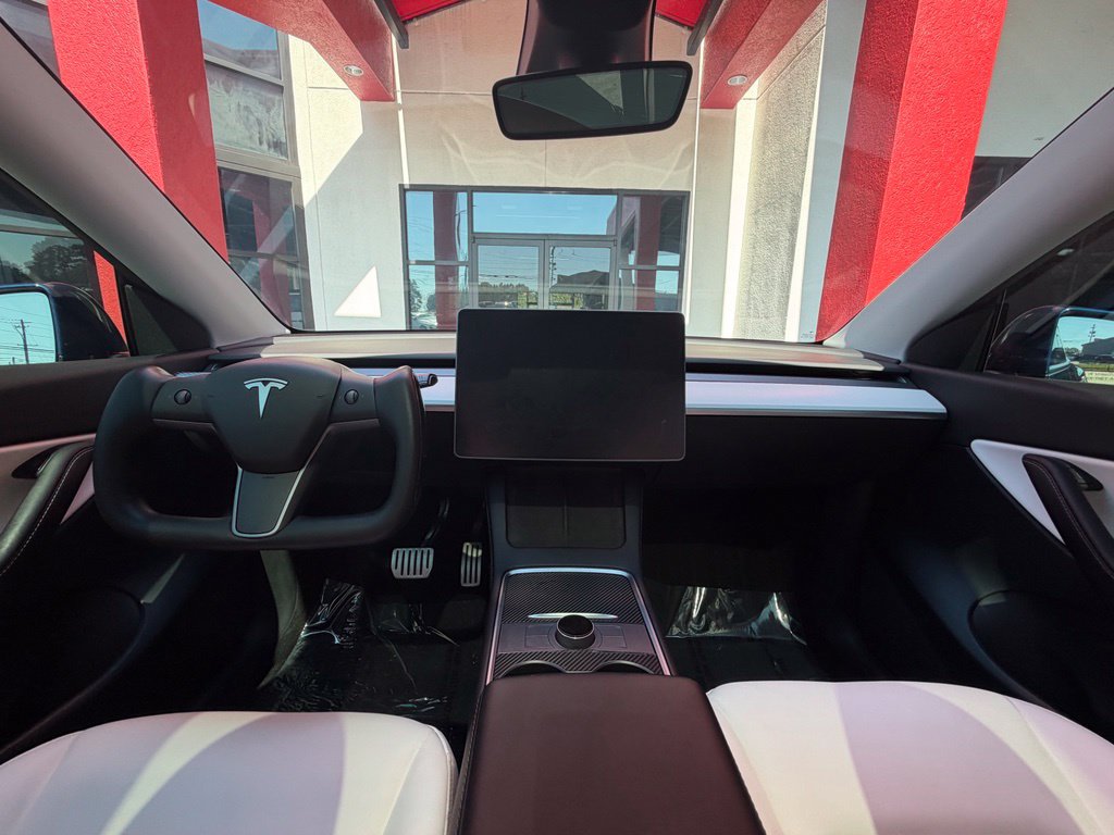 Used 2022 Tesla Model Y Performance AWD/4WD image 37