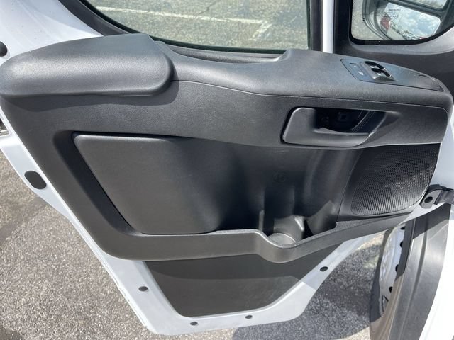 Used 2023 RAM ProMaster 2500 w/ Convenience Group FWD image 3