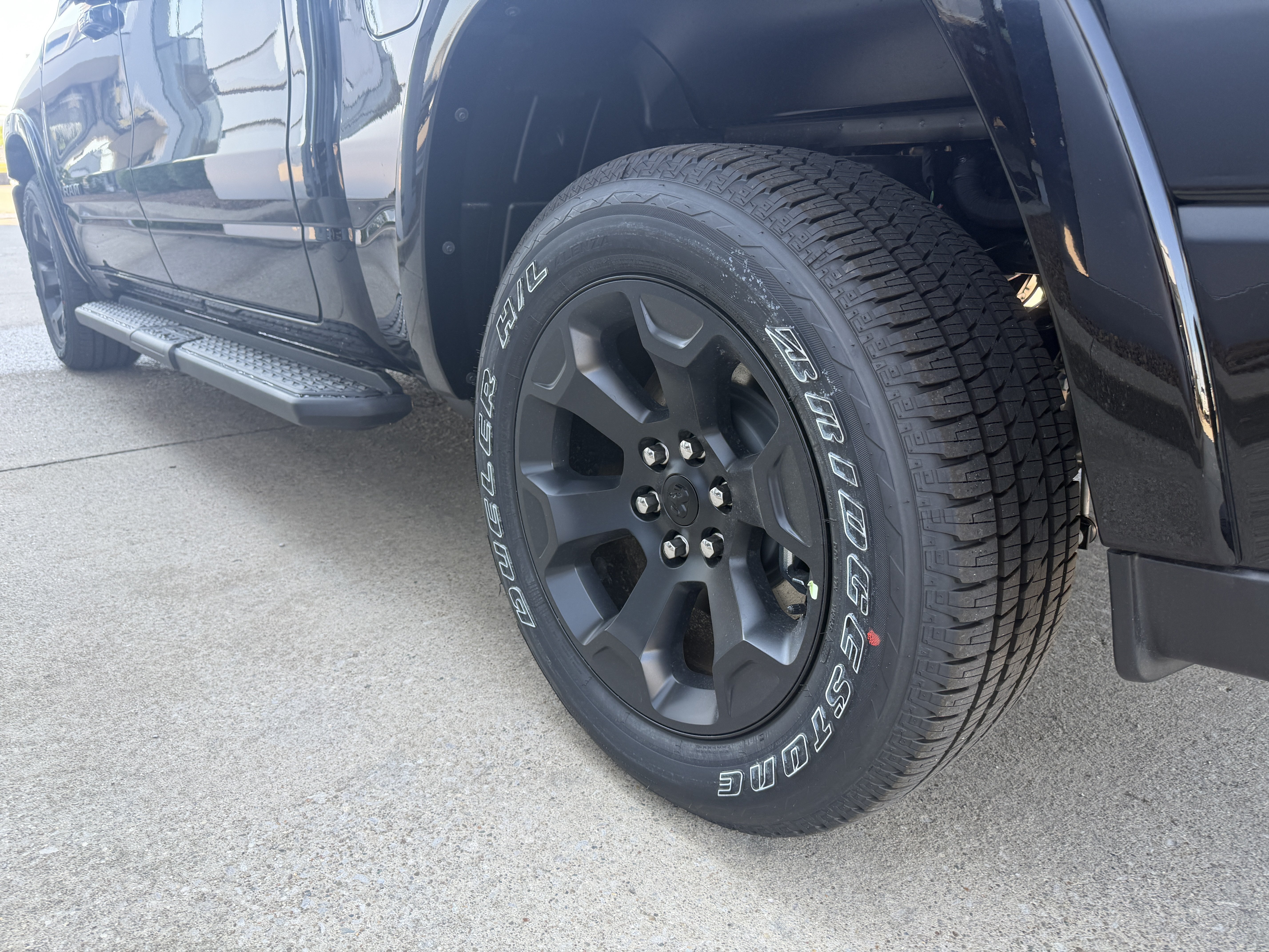 New 2026 RAM 1500 Big Horn AWD/4WD image 15