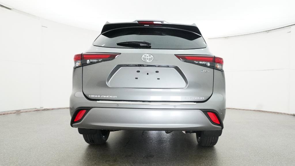 New 2026 Toyota Highlander Platinum image 39