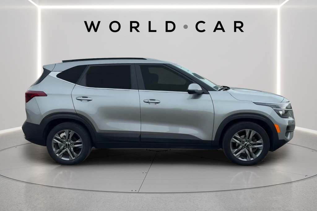 Used 2023 Kia Seltos S FWD image 2