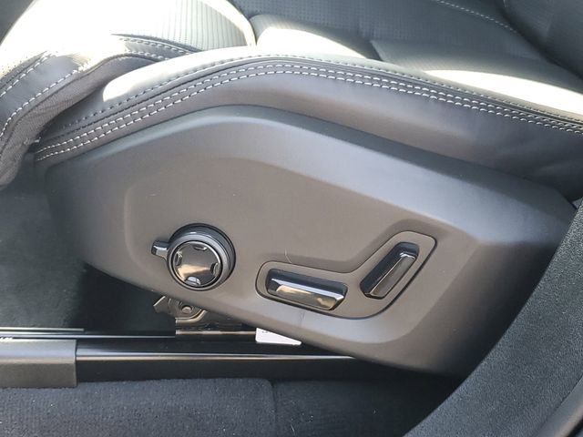 New 2026 Volvo XC90 T8 Ultra w/ Protection Package Premier image 7
